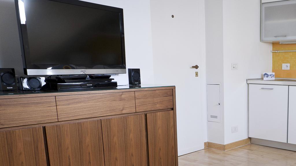 Italianway - Alessi 10 Apartment Milan Bagian luar foto